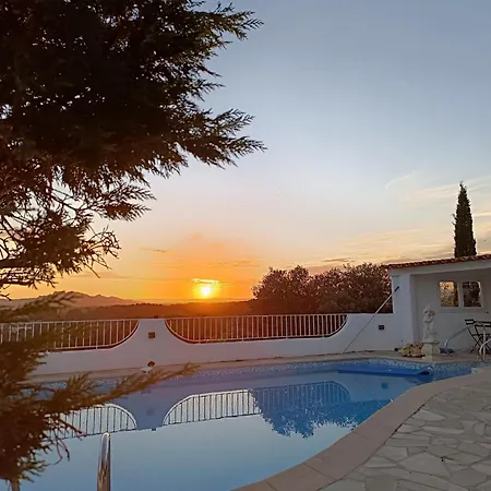ヴィラ Avec Piscine Privative, Domaine Prive Du Capitou, Fréjus