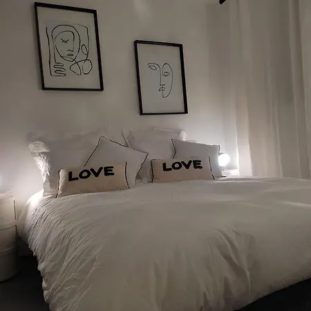 Avec Piscine Privative, Domaine Privé Du Capitou, * Fréjus