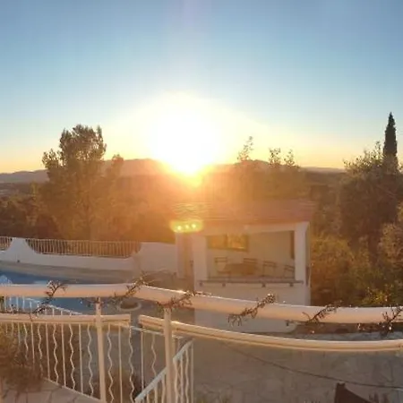 Villa Avec Piscine Privative, Domaine Privé Du Capitou,