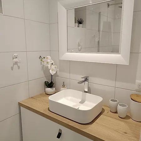 Avec Piscine Privative, Domaine Privé Du Capitou, Fréjus